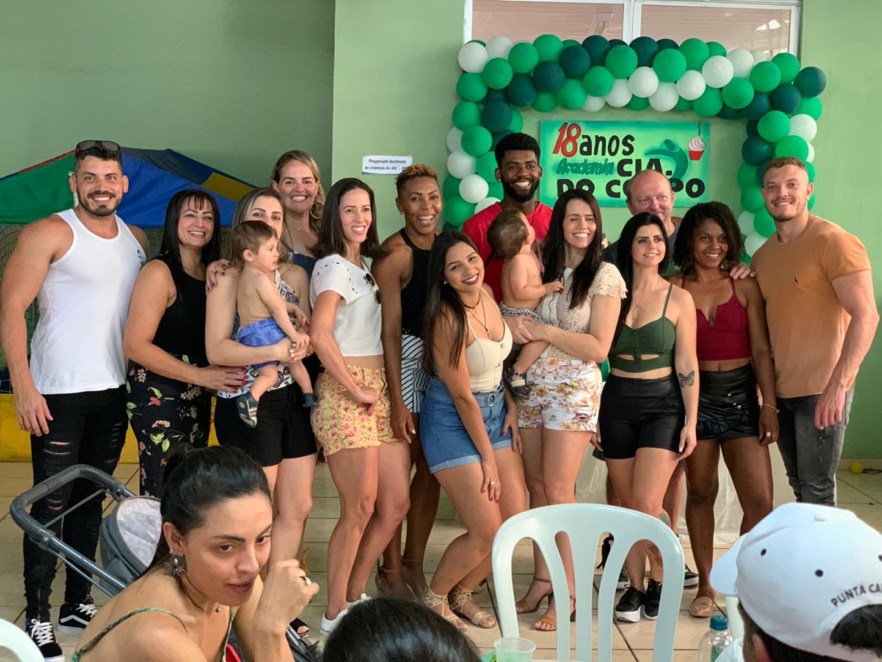 18anos-ciadocorpo46